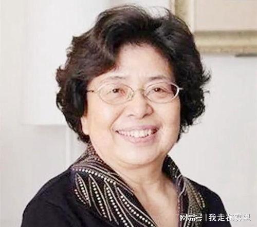 盖亚奥特曼里面我梦和佐佐木敦子是什么关系？有大古和丽娜那样暧昧吗？